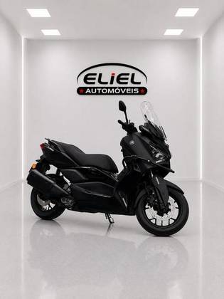 YAMAHA XMAX 250 CONNECTED ABS YAMAHA XMAX 250 CONNECTED ABS